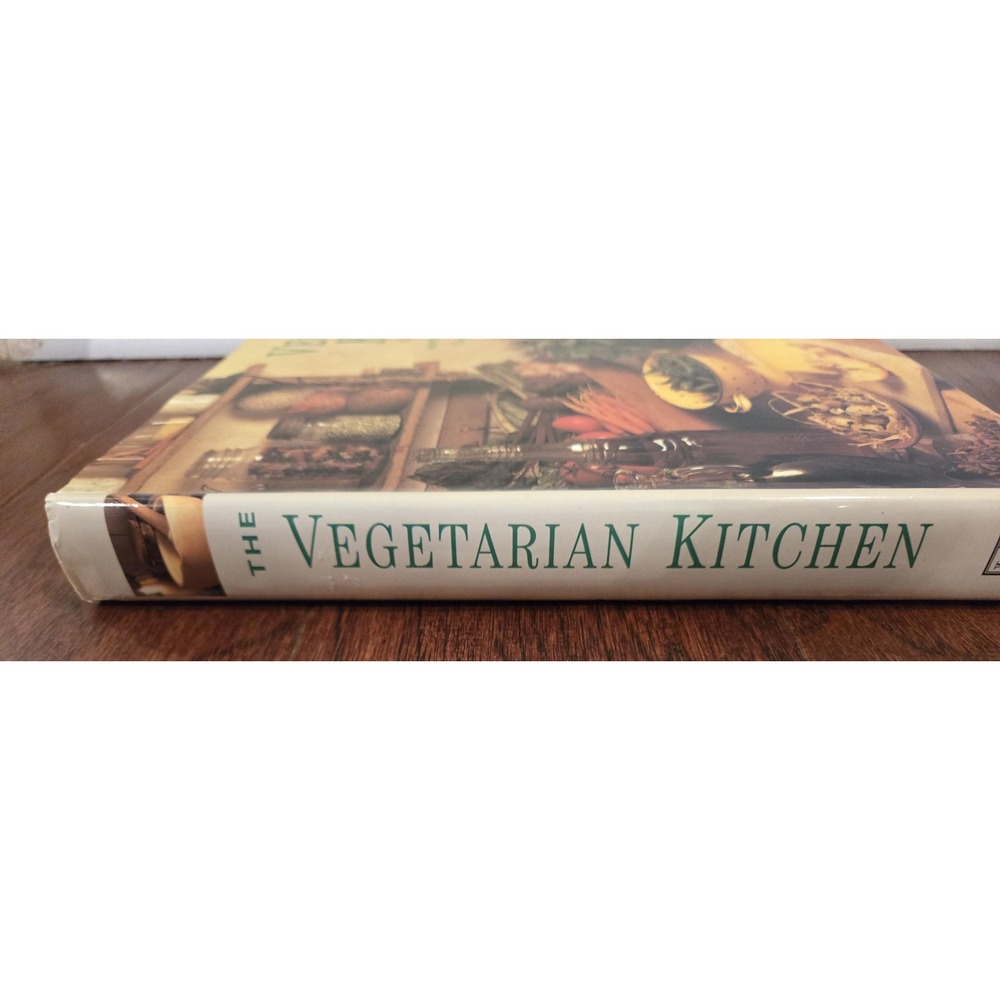 The Vegetarian Cookbook 1999, vegetables tofu grains pasta soups - Picture 3 of 7